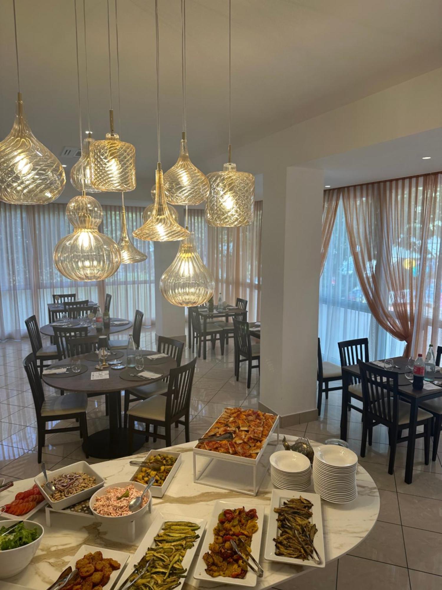 Hotel Villa Tosi Bellaria-Igea Marina Eksteriør bilde