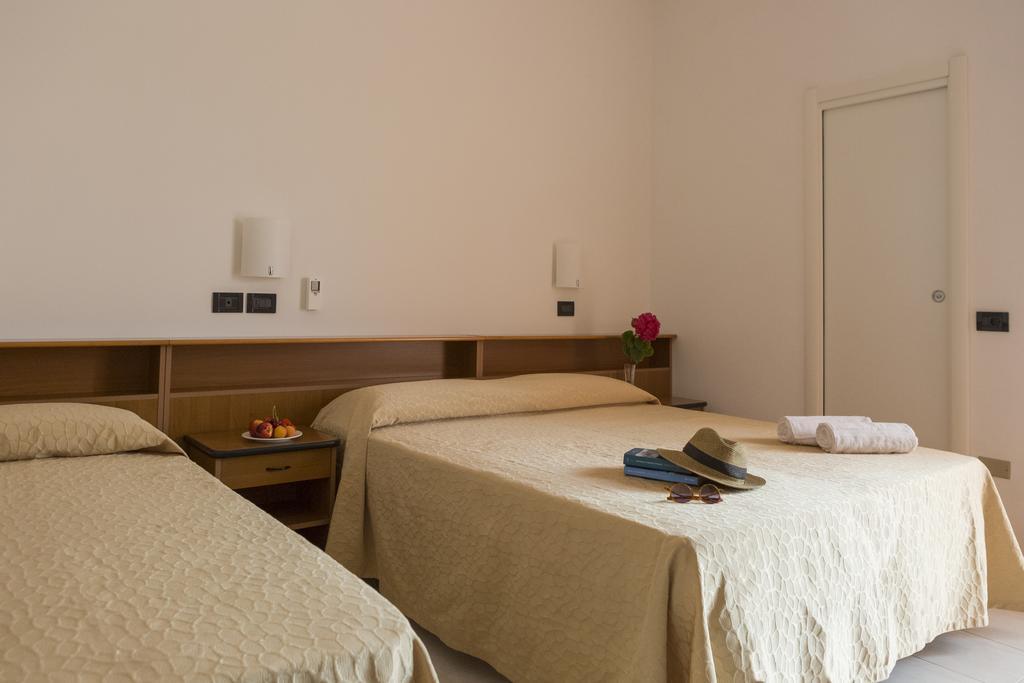 Hotel Villa Tosi Bellaria-Igea Marina Eksteriør bilde